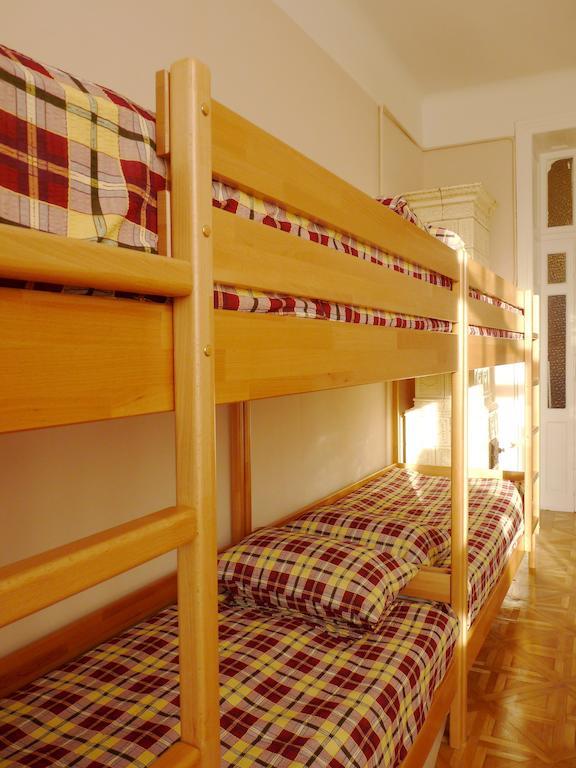 Voyager Hostel Lemberg Zimmer foto